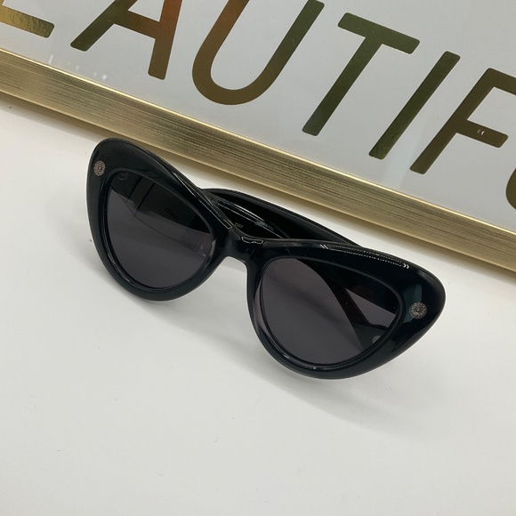 Sunglasses Lanvin LNV640S - Picture 4 of 6